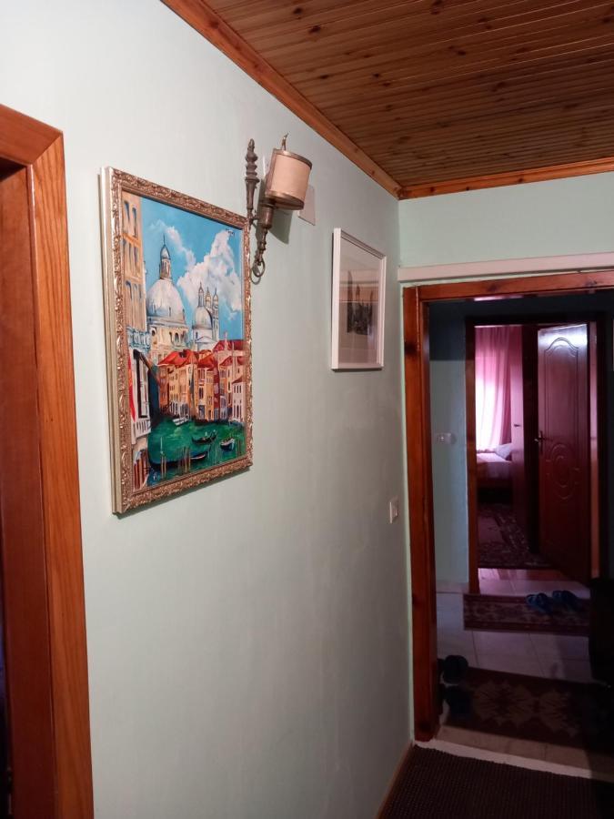 Rooms For Rent Shkodra Exterior foto